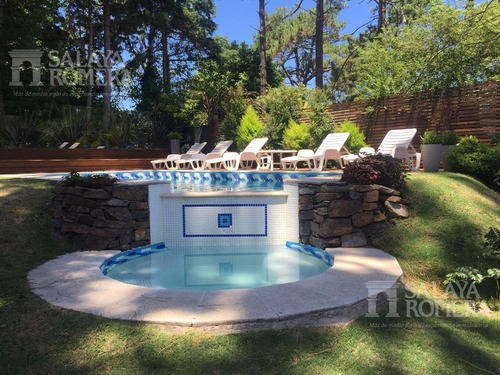 Imagen 18 de 21 de Alquiler - Casa - Punta Del Este, Playa Mansa