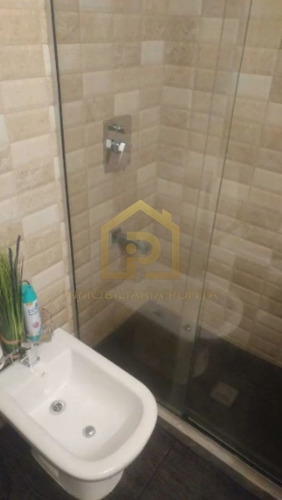 Imagen 9 de 12 de Apartamento De 2 Dormitorios Frente Al Mar En Venta, Playa Mansa