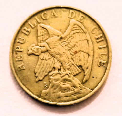 Moneda 50 Centavos Del Año 1975 De Chile (condor En Cima)