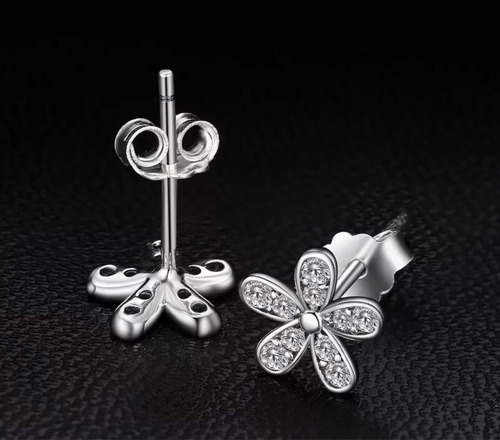 Imagen 7 de 10 de Juego Anillo Y Aretes Flor Palta 295 Con Brillantes