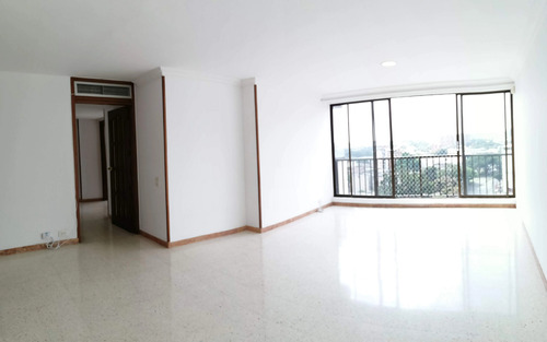 Venta Apartamento De 124mts2 En La Flora, Norte De Cali 8083.