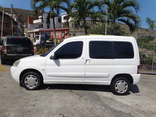 Imagen 7 de 15 de Citroën Berlingo Sincronico