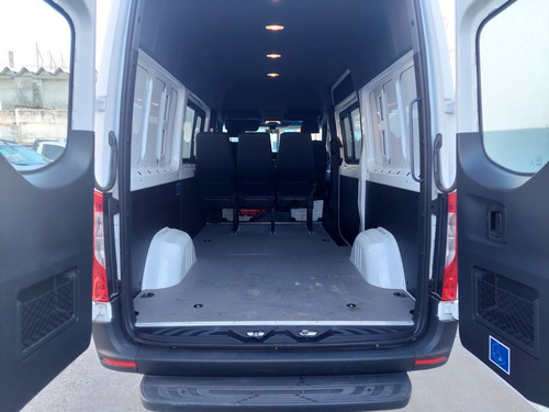 Imagen 16 de 21 de Mercedes-benz Sprinter 416 Mixta 2022