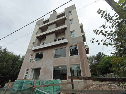 Departamentos En Venta En Calle Av Espora Esquina Loria