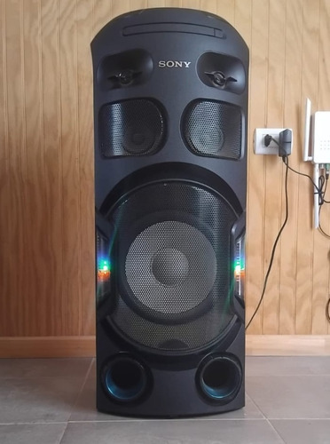 Minicomponente Sony Mhc-v42d Bluetooth Y Multifunción - 230w (Usado)