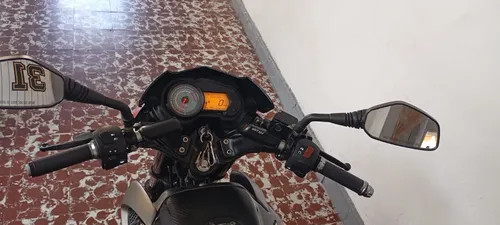 Pulsar Ns 125