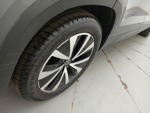 Volkswagen Taos 1.4 250 TSI TOTAL FLEX HIGHLINE AUTOMÁTICO