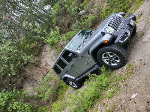 2.0 Turbo Sahara Hibrido