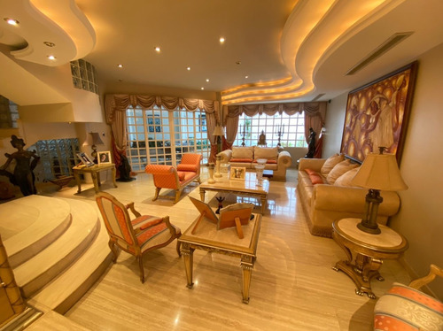 Imagen 2 de 12 de Se Vende Casa 650m2 4h+s/4b+s/4p Los Palos Grandes