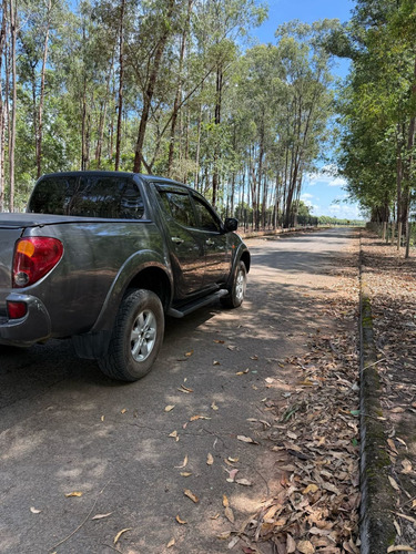 Mitsubishi L200 3.2 Triton Hpe Cab. Dupla 4x4 4p