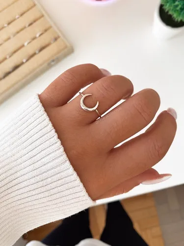 Anillo luna invertida new arrivals
