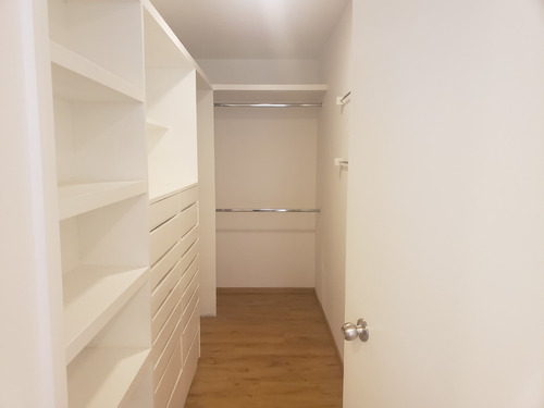 Imagen 9 de 11 de Vendo Casa Bosque .de Las Lomas Amplia,remodelada Bonita