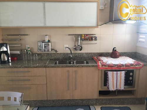 Apartamento Com 4 Dormitório(s) Localizado(a) No Bairro Centro Em Balneário Piçarras / Balneário Piçarras - 217
