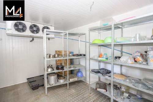 Casa En Venta De 1 Dorm. En Lo Espejo