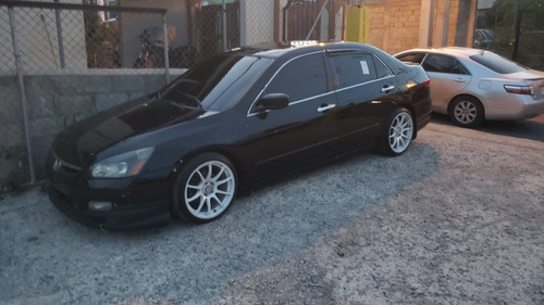 Imagen 2 de 8 de Honda Accord
