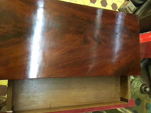 Mesa De Juego Caoba Luiz Philips Patas Torneadas Plegable C (Usado)