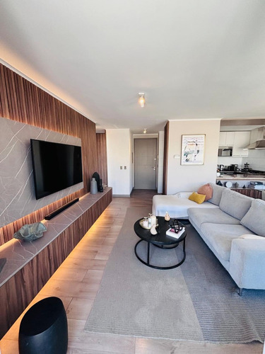 Exclusivo Departamento 2d 2b En Vitacura.