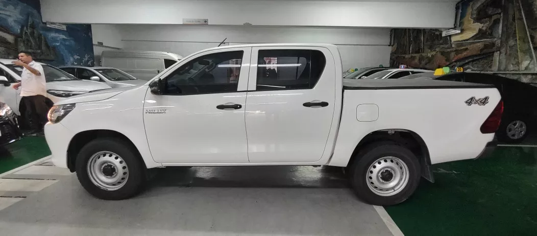 Toyota Hilux 2.4 Cd Dx 150cv 4x4