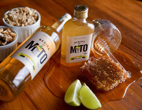 Aperitivo do Mito Bolsonaro Cachaça Mel e Limão 200ml