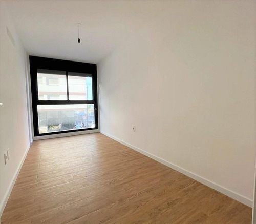 Apartamento A Estrenar Diseñado Por Carlos Ott