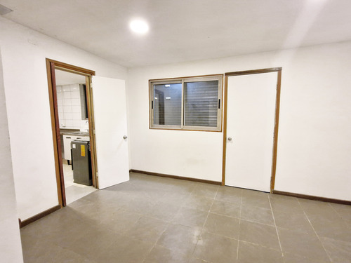 Arriendo Amplia Casa 5d 2b Y Est 10 Autos, En La Cisterna