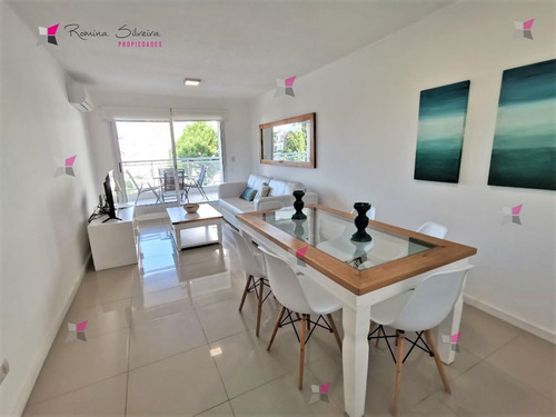 Punta Del Este Zona Aidy Grill- Ref: 9843