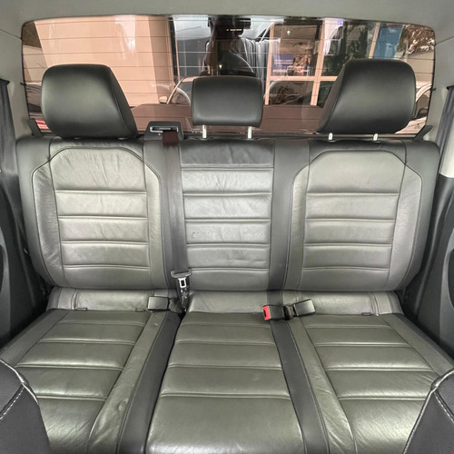 Volkswagen Amarok 3.0 Highline Cab. Dupla V6 4x4 Aut. 4p