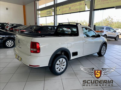 Imagem 6 de 11 de Volkswagen Saveiro 1.6 Msi Trendline Cs 8v