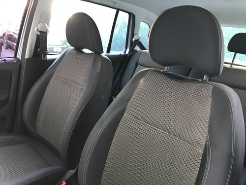Volkswagen Suran Highline 1.6 Año 2012 - Liv Motors