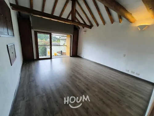 Casa En La Bajada. 5 Habitaciones, 2400 M², Id: 141852