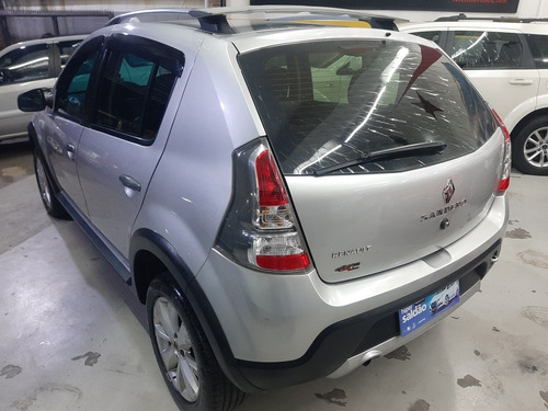 Imagem 7 de 14 de Renault Sandero Stepway 1.6 Aut. 2013 *** Impecável ***