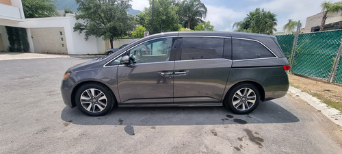 Honda Odyssey 3.5 Touring V6/ At