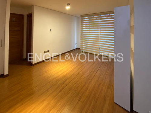 Moderna Casa En Jardines Del Sur Con 272 M2 Útiles