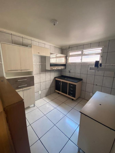 Imagem 7 de 12 de Apartamento Para Venda Por R$180.000,00 Com 2 Dormitórios, 1 Banheiro E 1 Cozinha - Itaquera, São Paulo / Sp - Bdi37329