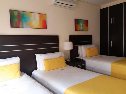 Imagen 10 de 11 de Venta, Hotel 4 Estrellas En Pleno Ciudad Vieja, Puerto De Montevideo