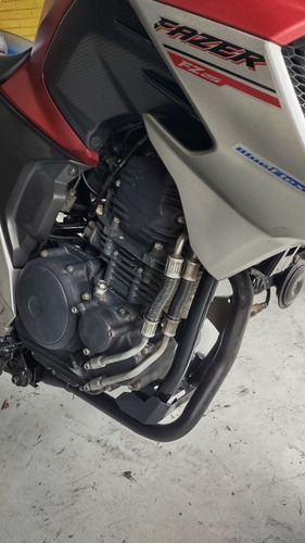 Imagem 2 de 10 de Yamaha Fazer 250