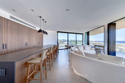 Venta Apartamento 3 Dormitorios Mas Dependencia En Manantiales Punta Del Este