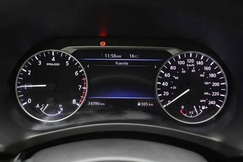 Nissan Sentra 2.0 Advance Mt