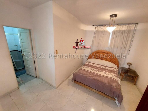 Imagen 6 de 18 de Venta De Casa - La California Sur - Mls #22-27996 Luisa E 04165363584