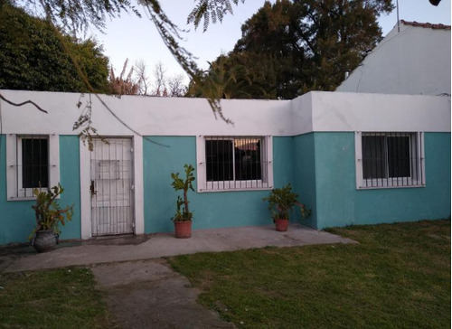 Casa En Venta - 2 Dormitorios 1 Baño - 500mts2 - Ituzaingó