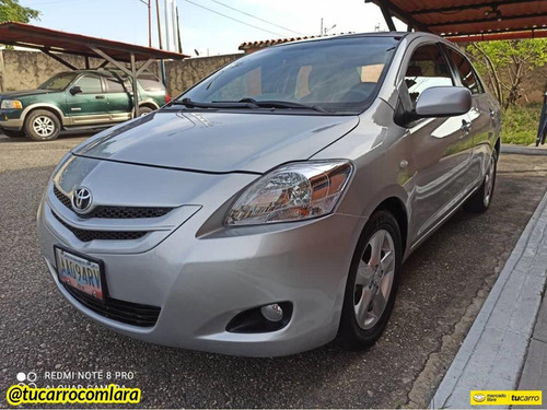 Toyota Yaris Belta Automático