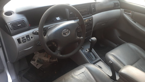 Imagem 5 de 7 de Toyota Corolla Seg. 1.8 2005/2005 Automático