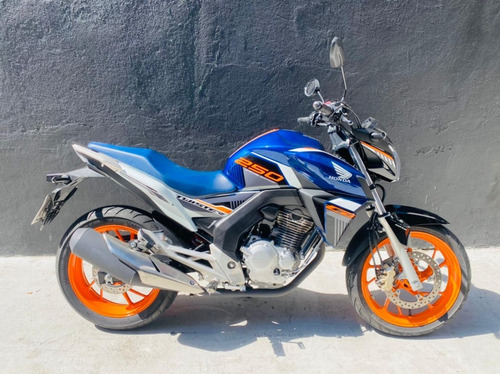 Imagem 9 de 12 de Honda Twister 250 2020