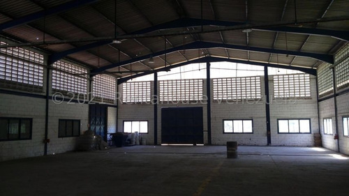 Imagen 6 de 9 de Galpón En Venta En Sector Las Guacharacas, Villa De Cura. 22-14463