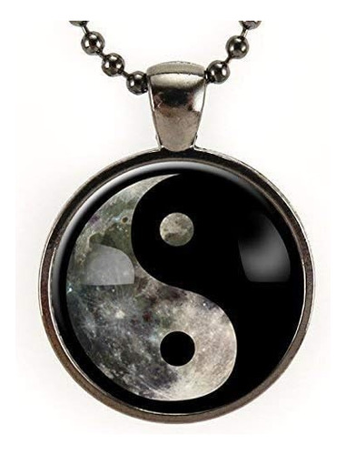 Collar Yin Yang Luna Llena, Estética Espacial