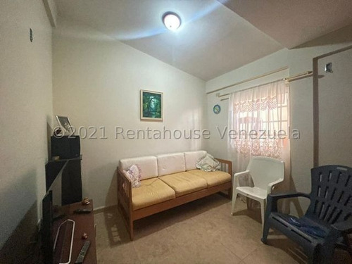 Imagen 2 de 9 de Casa En Venta En San Rafael