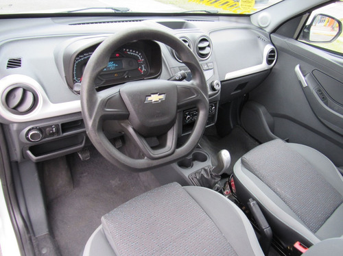 Imagem 5 de 15 de Chevrolet Montana 1.4 Mpfi Ls Cs 8v
