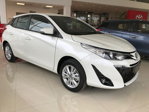 Toyota Yaris 1.5 Xls Pack 5 Puertas Cvt