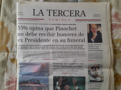 Diario La Tercera  Encuesta Sobre Honores General Pinochet 