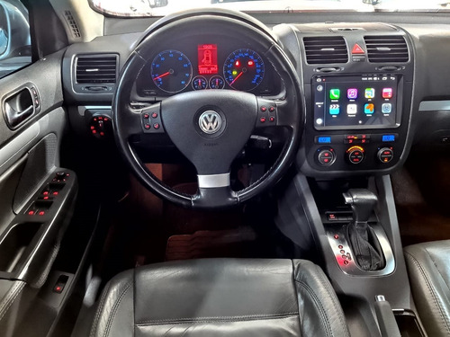 Volkswagen Jetta 2.5 I 20v 170cv Gasolina 4p Tiptronic
